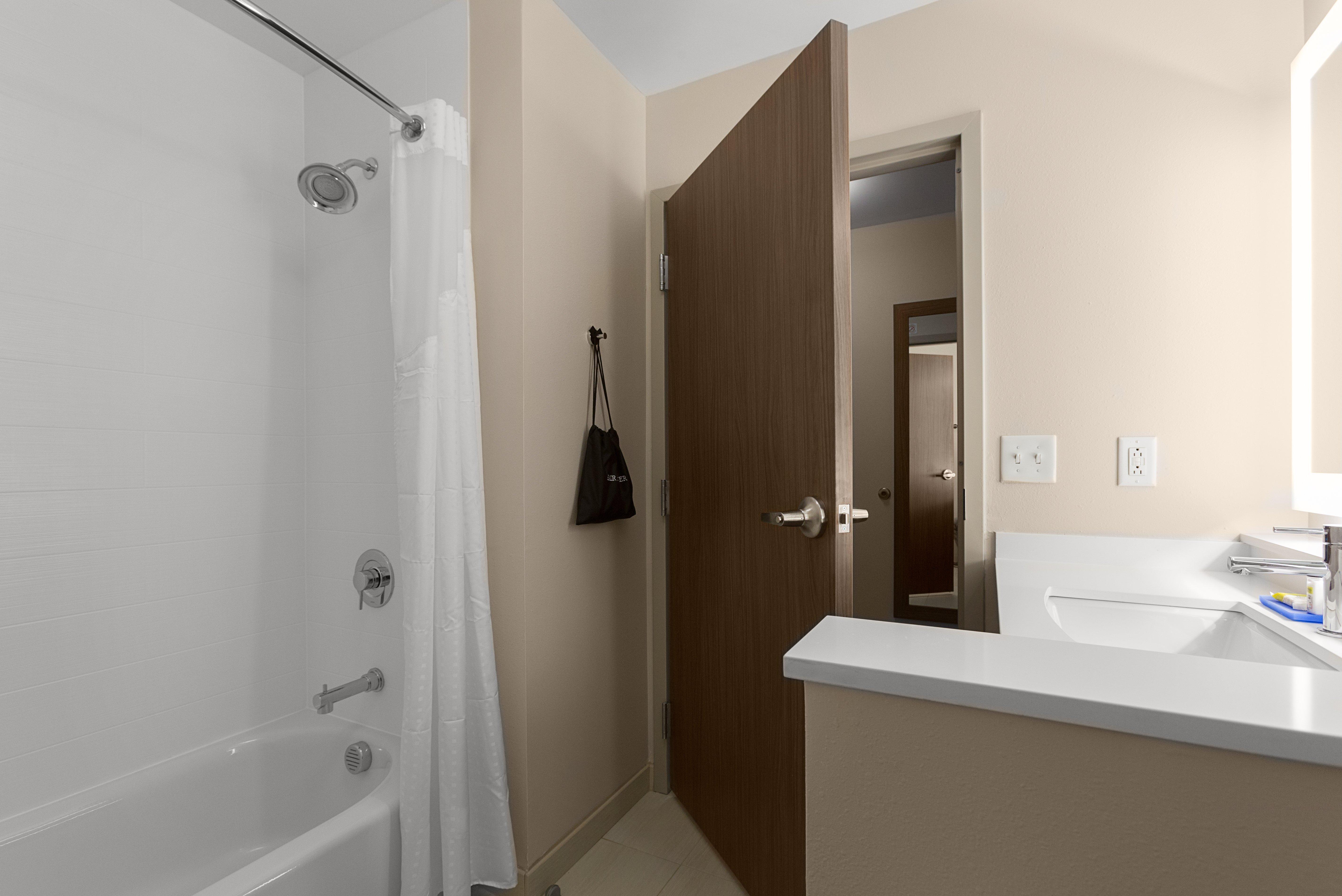 Holiday Inn Express & Suites - Fayetteville South By Ihg Εξωτερικό φωτογραφία