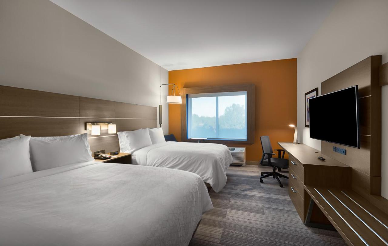Holiday Inn Express & Suites - Fayetteville South By Ihg Εξωτερικό φωτογραφία